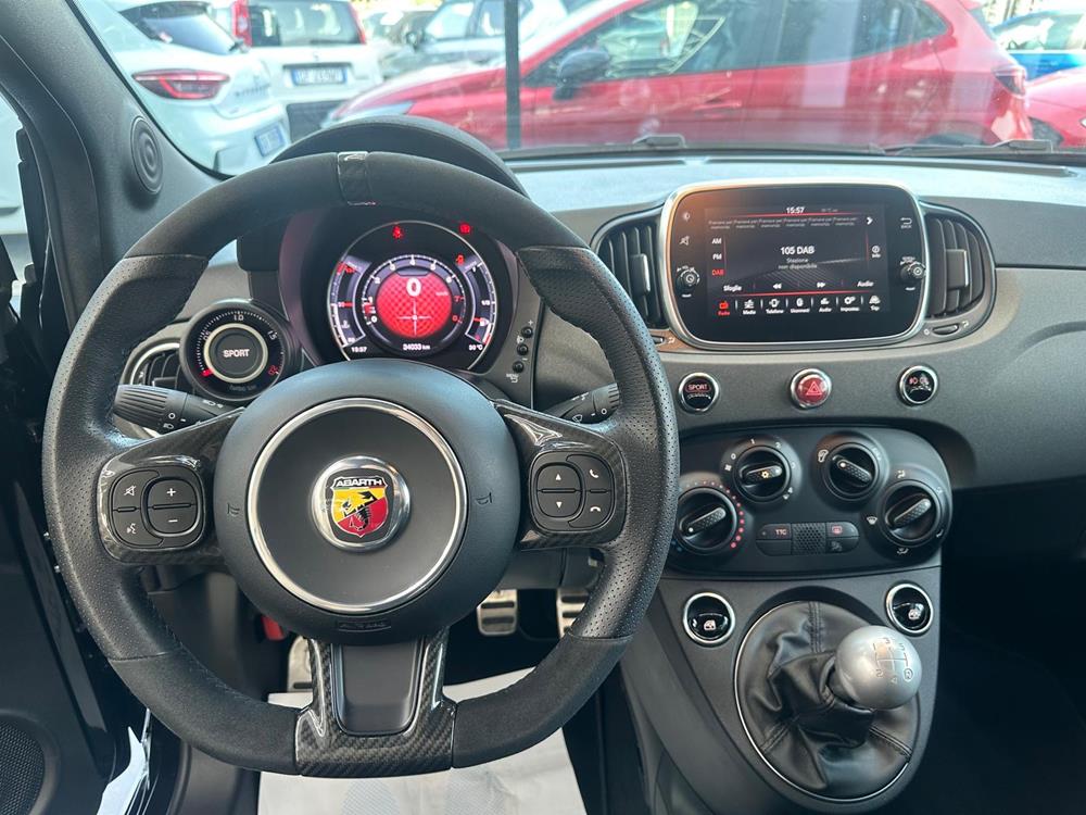 Abarth 595 Competizione berlina Benzina