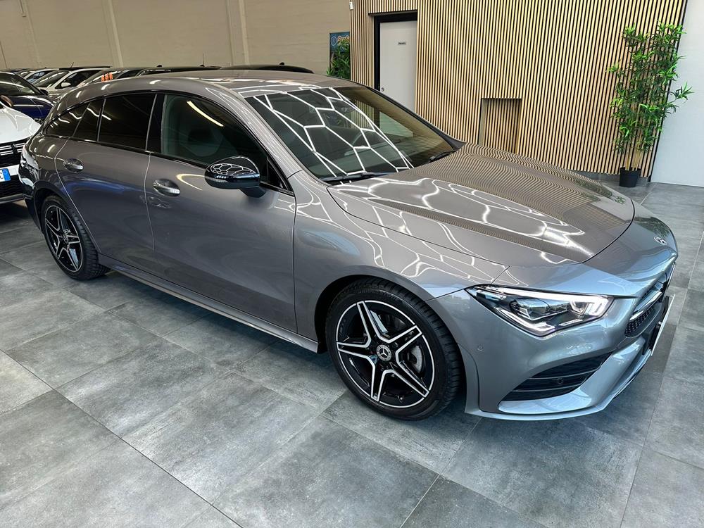 Mercedes Cla 200 Amg Line Shooting Brake Benzina