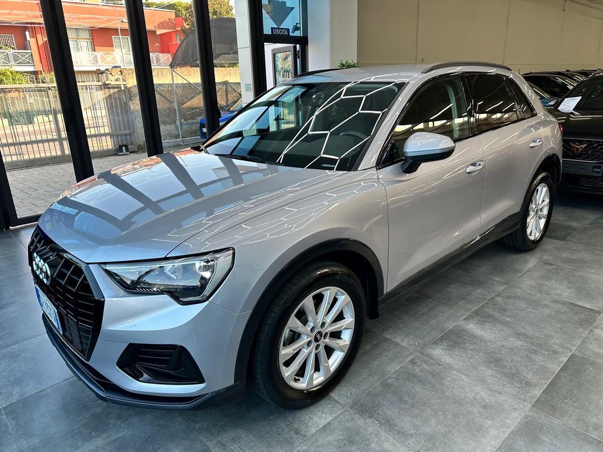 AUDI Q3 - Progetto Auto